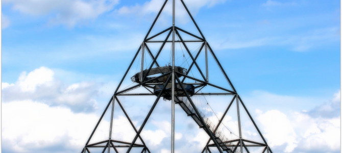 Nächster Halt – Tetraeder auf der Halde Beckstrasse in Bottrop